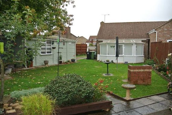 1 Bedroom Detached