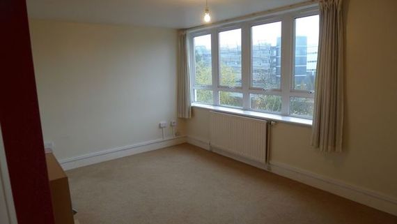 2 Bedroom Flat