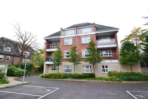 2 Bedroom Flat