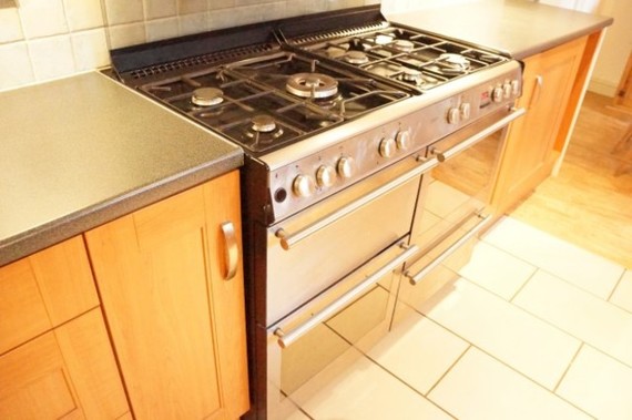 3 Bedroom Semi-Detac...