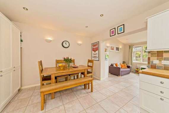 3 Bedroom Semi-Detac...