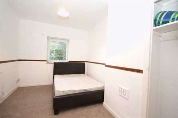 1 Bedroom Flat