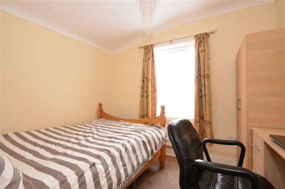 5&nbsp;Bedroom&nbsp;Terraced