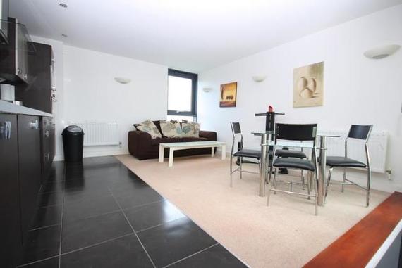 2&nbsp;Bedroom&nbsp;Apartment