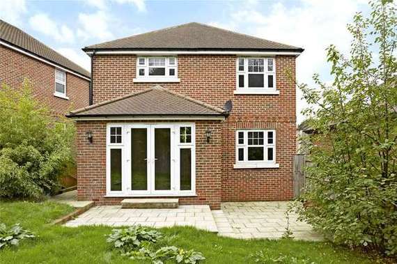 5 Bedroom Detached