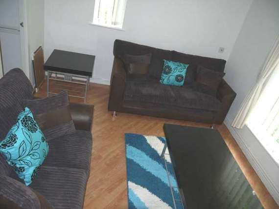 2 Bedroom Flat