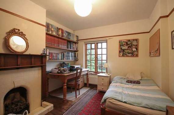 5 Bedroom Detached
