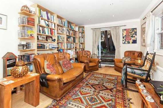 2 Bedroom Flat