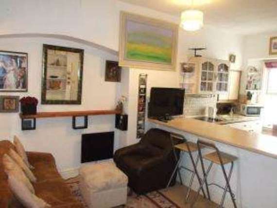 2 Bedroom Flat