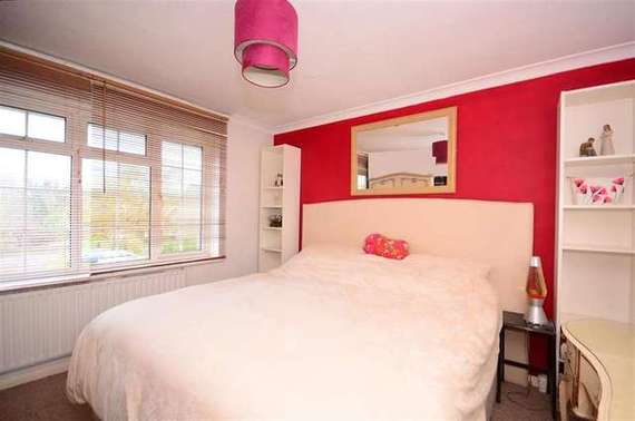 3 Bedroom Semi-Detac...