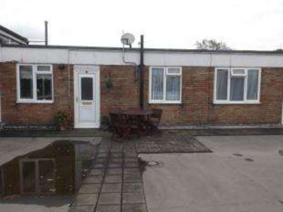 2 Bedroom Flat