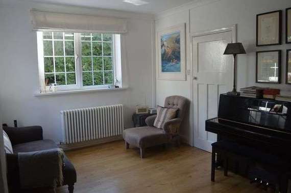 5 Bedroom Detached