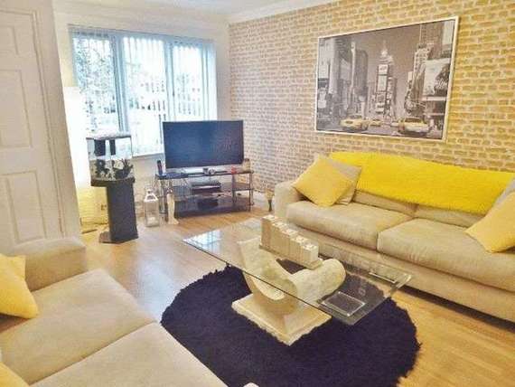 3 Bedroom Semi-Detac...
