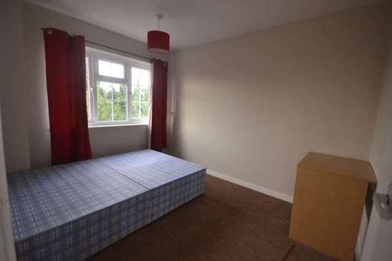 3 Bedroom Semi-Detac...