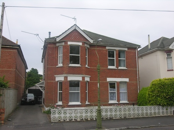 6 Bedroom Detached