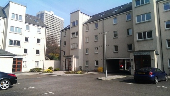 2 Bedroom Flat