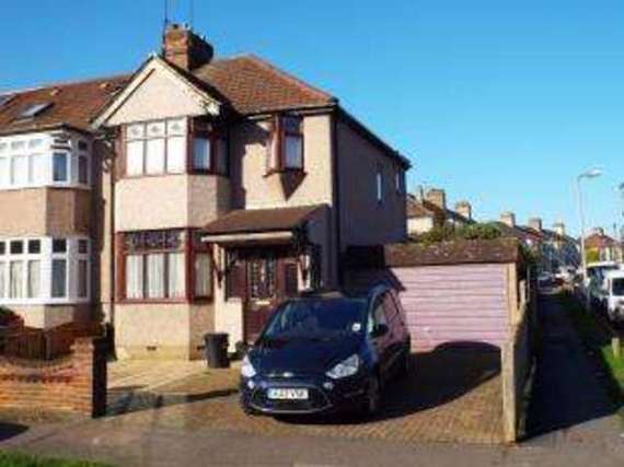 3 Bedroom End of Ter...