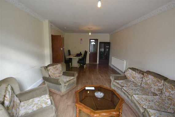 4&nbsp;Bedroom&nbsp;End of Ter...