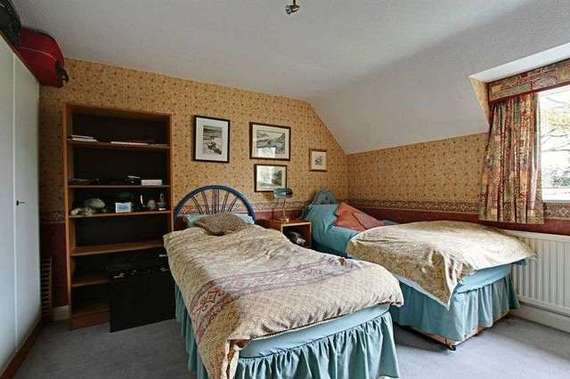 5 Bedroom Detached