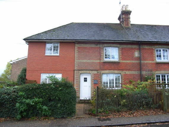 2 Bedroom Maisonette
