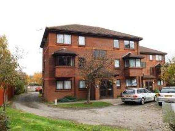 2 Bedroom Maisonette