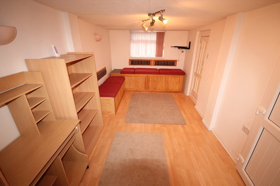 3&nbsp;Bedroom&nbsp;Semi-Detac...