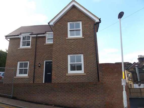 2 Bedroom Semi-Detac...