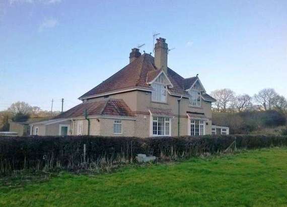 2 Bedroom Semi-Detac...