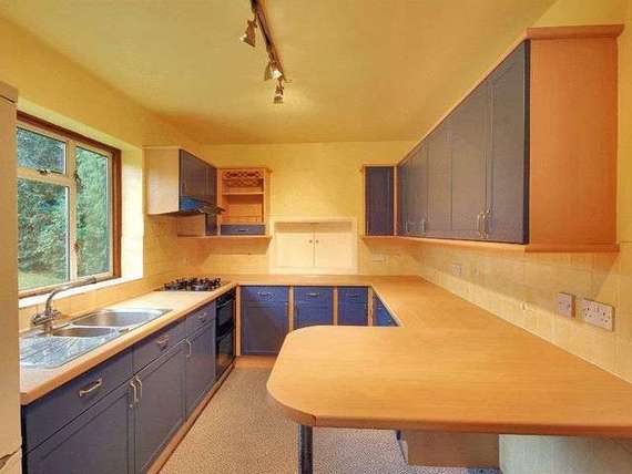 5 Bedroom Detached