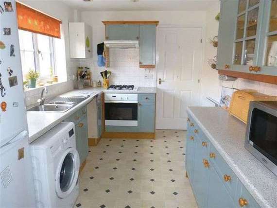 4&nbsp;Bedroom&nbsp;Semi-Detac...