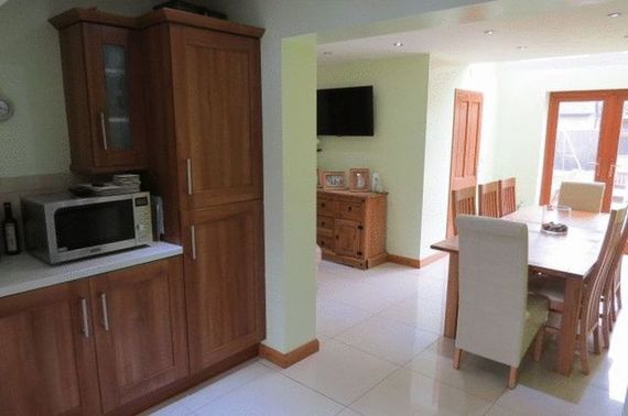 4 Bedroom Semi-Detac...