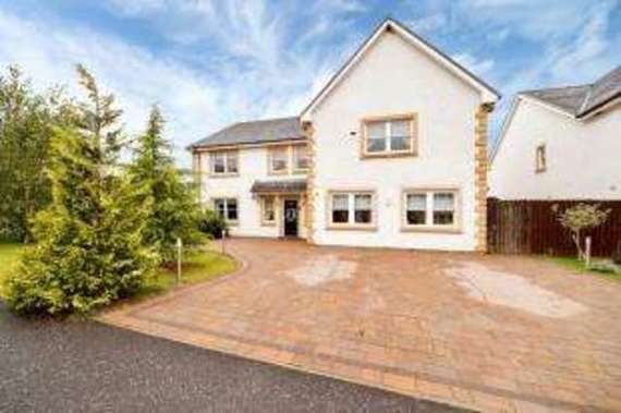 6&nbsp;Bedroom&nbsp;Detached