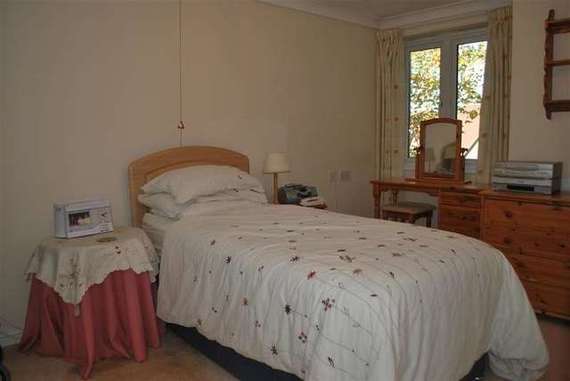 1 Bedroom Flat