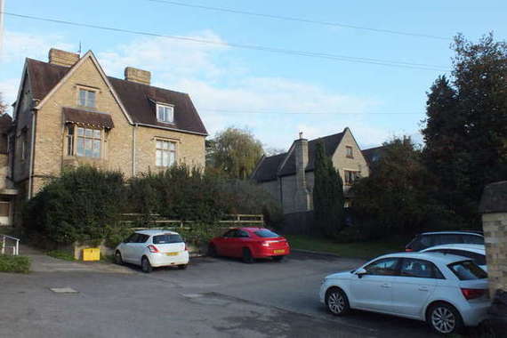 Stroud Glos, GL5 2JG