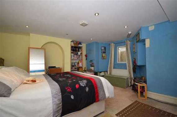 3 Bedroom Terraced