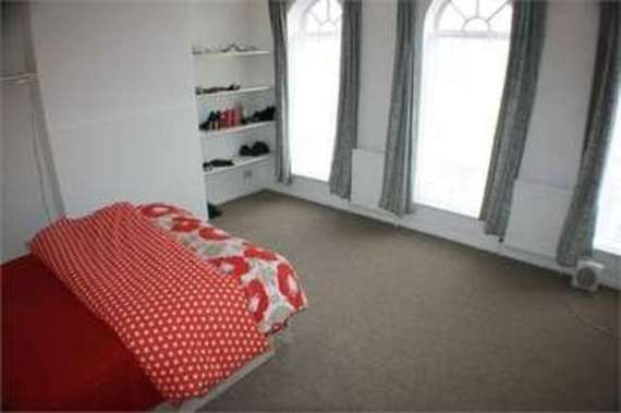 2 Bedroom Flat