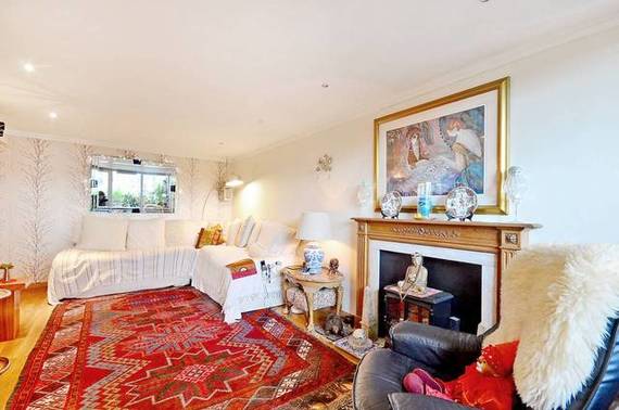 2 Bedroom Flat