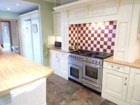 3 Bedroom Terraced