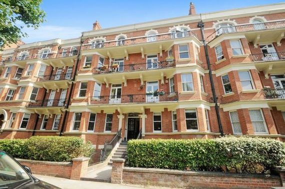 2 Bedroom Flat