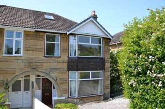 4 Bedroom Semi-Detac...
