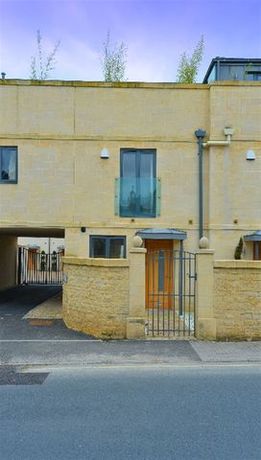 4 Bedroom Detached
