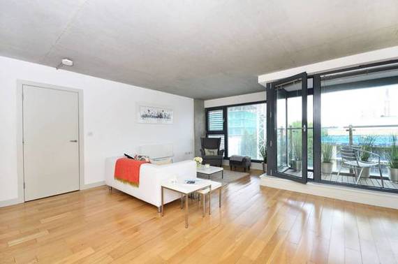 2 Bedroom Flat