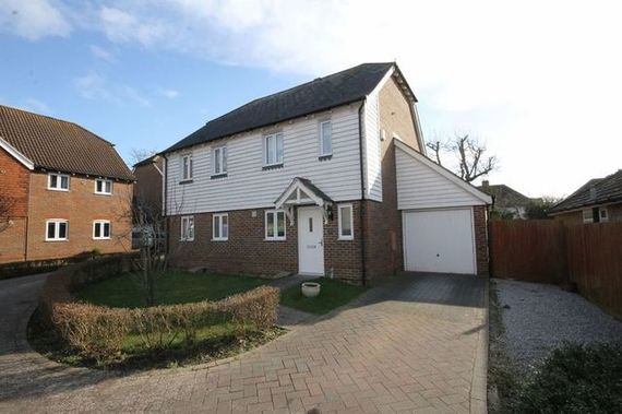 2 Bedroom Semi-Detac...