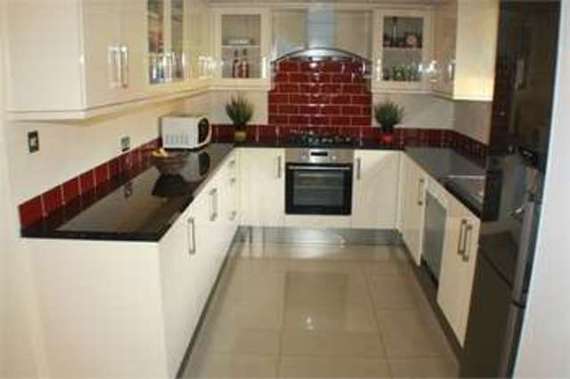 4 Bedroom Semi-Detac...