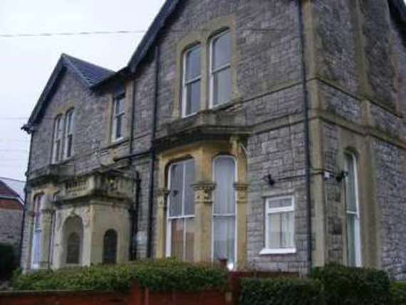 2 Bedroom Flat