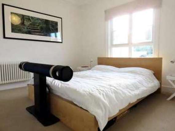3 Bedroom End of Ter...