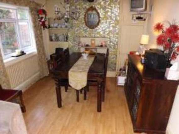 3 Bedroom Semi-Detac...