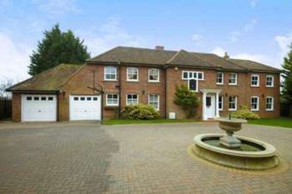 5 Bedroom Detached