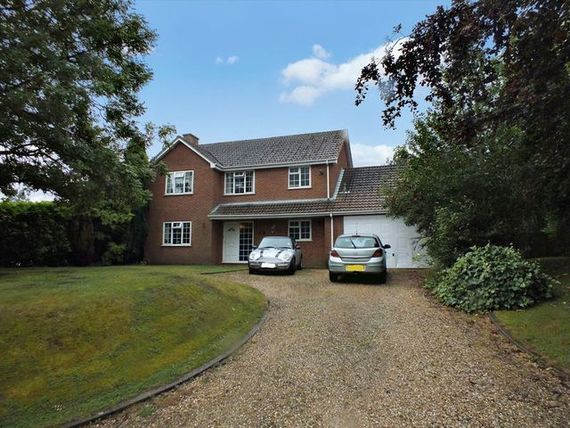 4&nbsp;Bedroom&nbsp;Detached