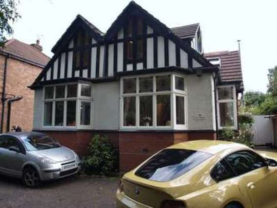 5&nbsp;Bedroom&nbsp;Detached